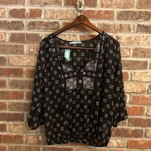 Maurices women’s sheer blouse, black size medium new with tags